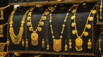 هبوط حاد في أسعار الذهب باليمن… صنعاء تسجل معدلات مذهلة وعدن تعاني من خسائر غير مسبوقة